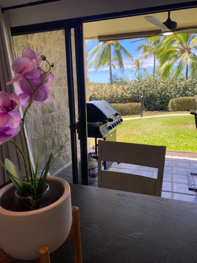 Newly Renovated Condo With Sup Paddle Boards And Golf Clubs Included Kailua-Kona Dış mekan fotoğraf