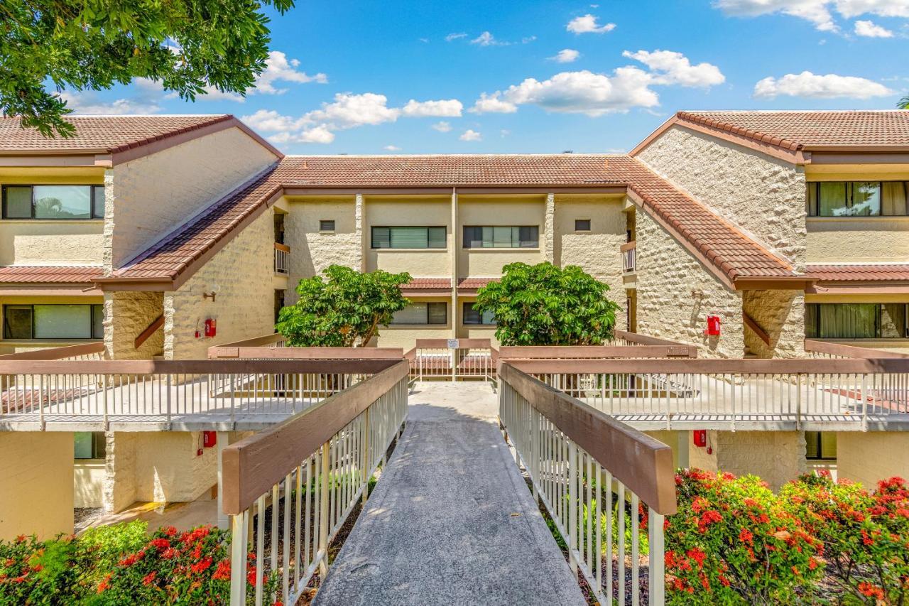 Newly Renovated Condo With Sup Paddle Boards And Golf Clubs Included Kailua-Kona Dış mekan fotoğraf