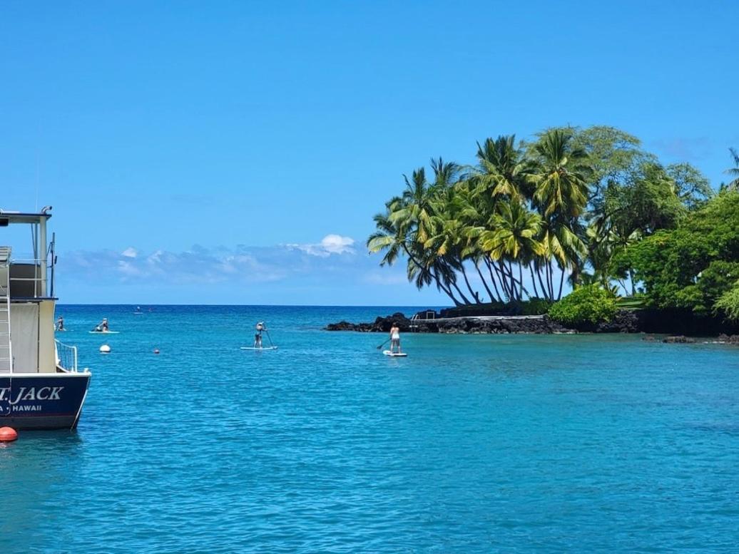 Newly Renovated Condo With Sup Paddle Boards And Golf Clubs Included Kailua-Kona Dış mekan fotoğraf
