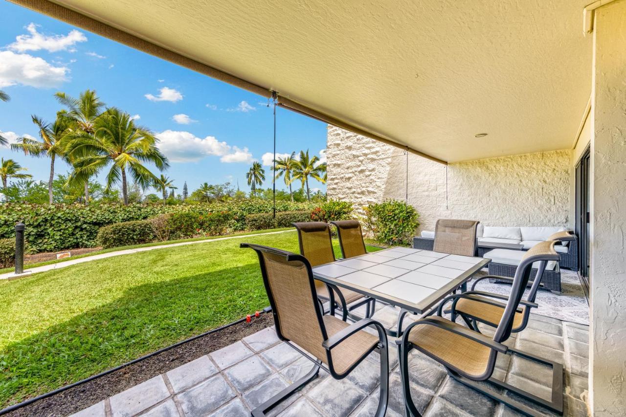 Newly Renovated Condo With Sup Paddle Boards And Golf Clubs Included Kailua-Kona Dış mekan fotoğraf